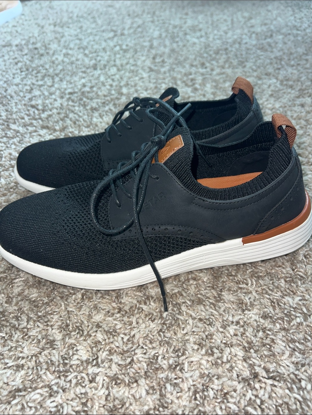 NWOT! Coostar Black Knit Lace-Up Sneakers with Brown Accents sz 8 - Picture 3 of 12